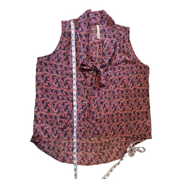 💖Paper Crane pink blue sleeveless blouse with cute bow and high low hem - Picture 6 of 6